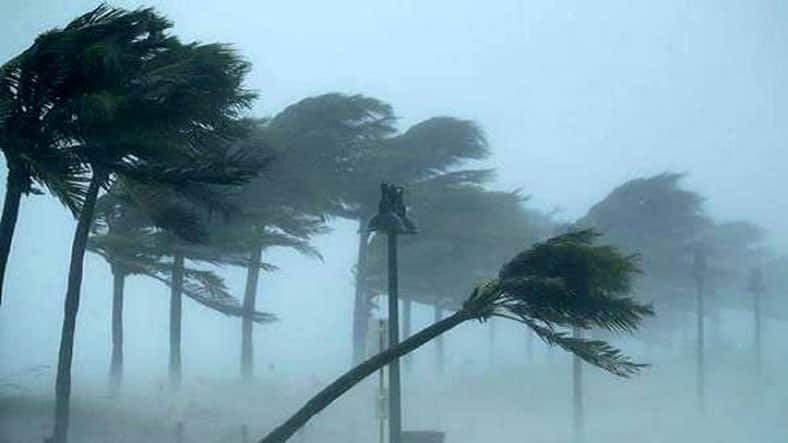 ঝড়ের পূর্বাভাস