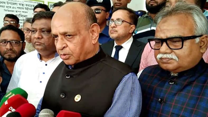 স্বাস্থ্যমন্ত্রী