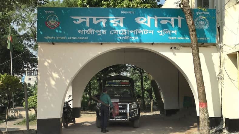 গাজীপুরে ব্যাংকের টাকা ছিনতাইয়ের ঘটনায় মামলা