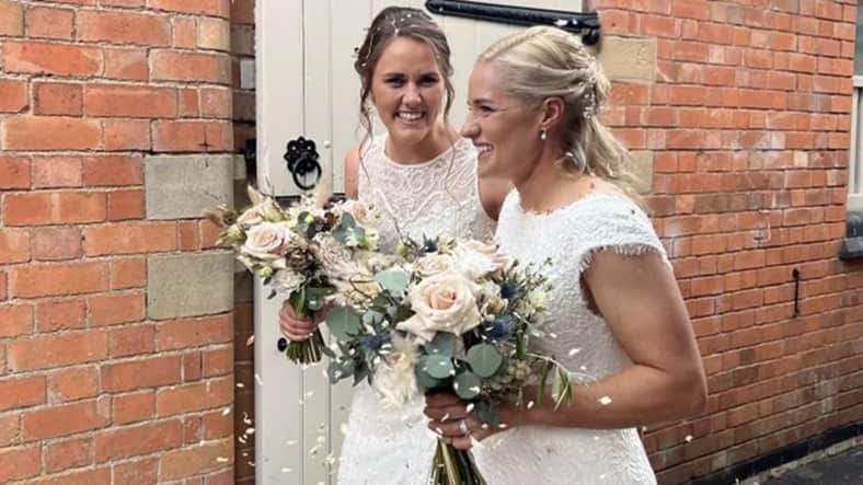 nat-sciver-and-katherine-brunt
