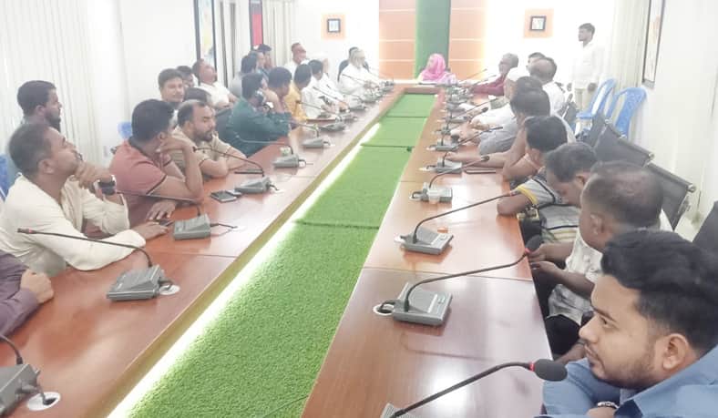কালীগঞ্জে বিএনপি নেতৃবৃন্দের সাথে ইউএনও'র মত বিনিময়