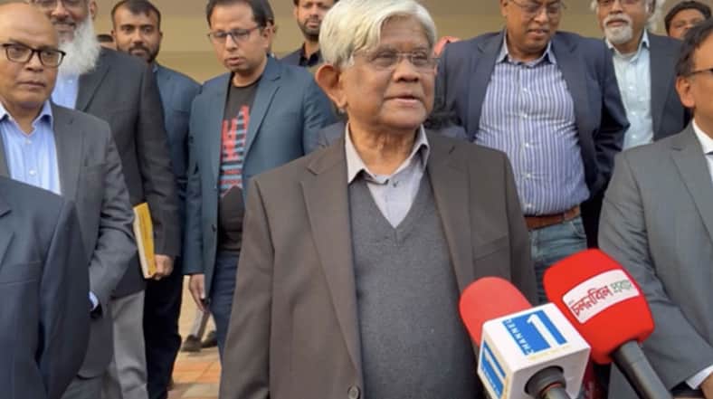 অর্থ উপদেষ্টা