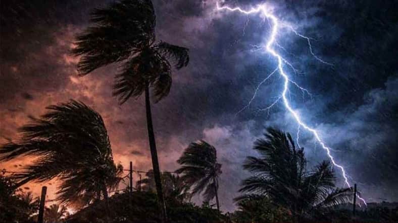বজ্রবৃষ্টি