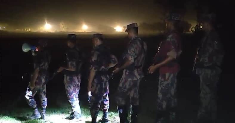 গুলিতে আহত