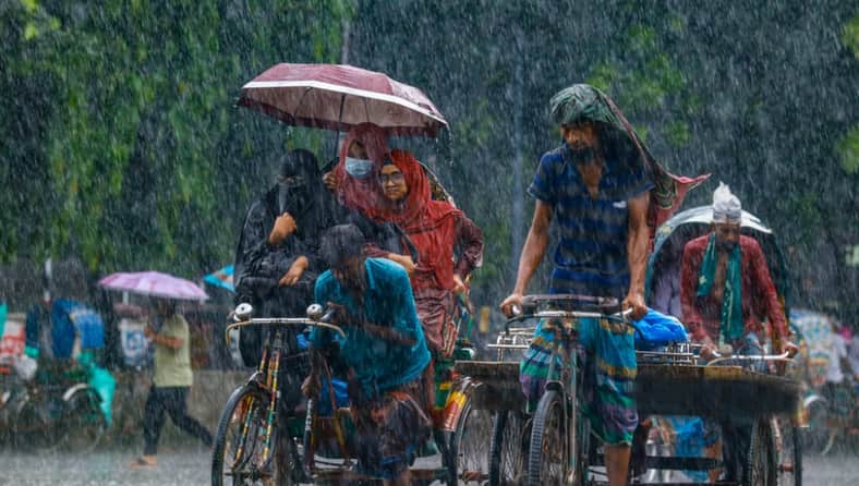 বৃষ্টির আভাস