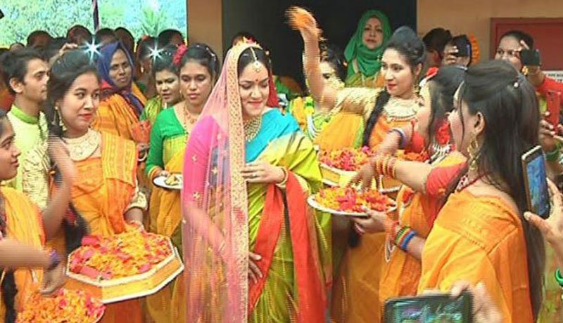গায়ে হলুদে দেড় হাজার শ্রমিক নিয়ে অনুষ্ঠান, আজ মালিকের মেয়ের বিয়ে
