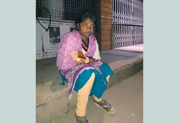 ঢাকায় সিলেটী মেয়ে: মিলছেনা পরিবারের খোঁজ, শেয়ার করে সহযোগিতার অনুরোধ