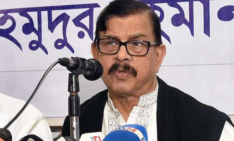 ইভিএম মানা যাবে না, এর বিরুদ্ধে দাঁড়াতে হবে : মান্না