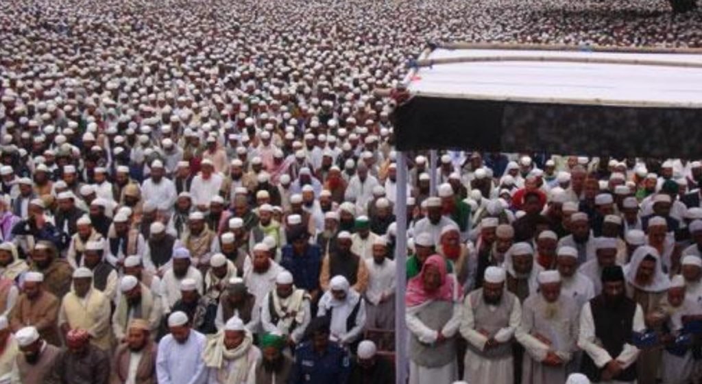 আযহার আলী আনোয়ার শাহর জানাজায় ৫ লাখ মানুষ
