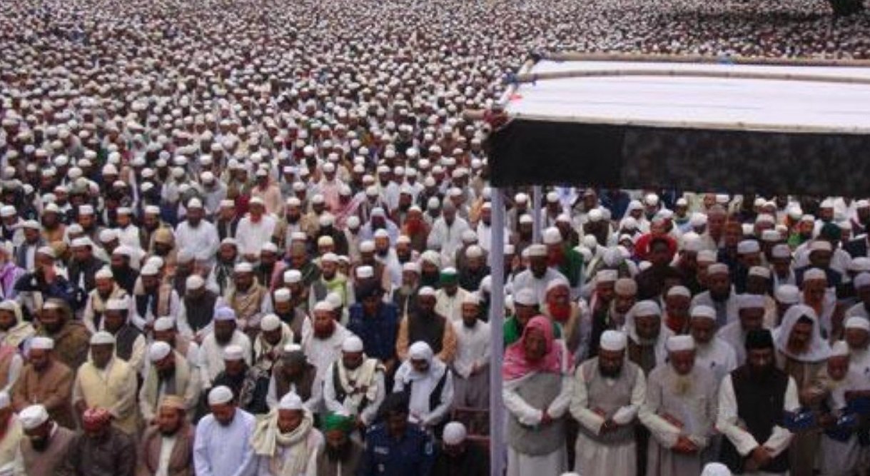 আযহার আলী আনোয়ার শাহর জানাজায় ৫ লাখ মানুষ
