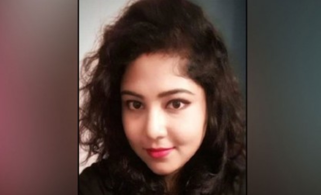 ছাদের প্রাচীরে নখের আঁচড়, নারী মৃত্যুর ঘটনায় রহস্য