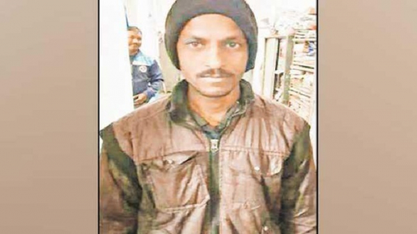 ৩০ টাকার লটারি জিতে কোটিপতি রঙমিস্ত্রি