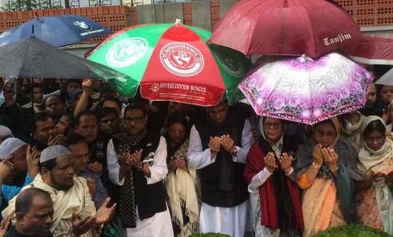 সৈয়দ আশরাফুল ইসলামের সমাধীতে আওয়ামী লীগের শ্রদ্ধা