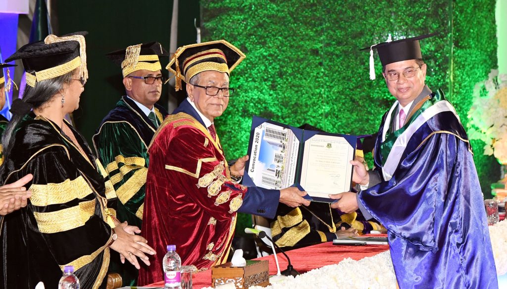 তরুণ প্রজন্মকে বিজ্ঞান ও তথ্যপ্রযুক্তিতে দক্ষ করে তুলতে হবে: রাষ্ট্রপতি