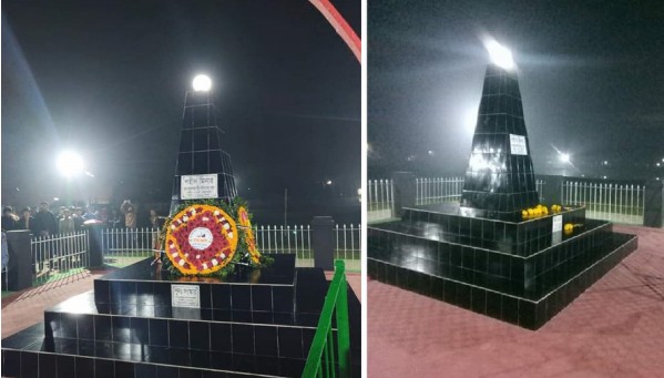শহীদ মিনারের বেদি থেকে পুষ্পস্তবক উধাও!