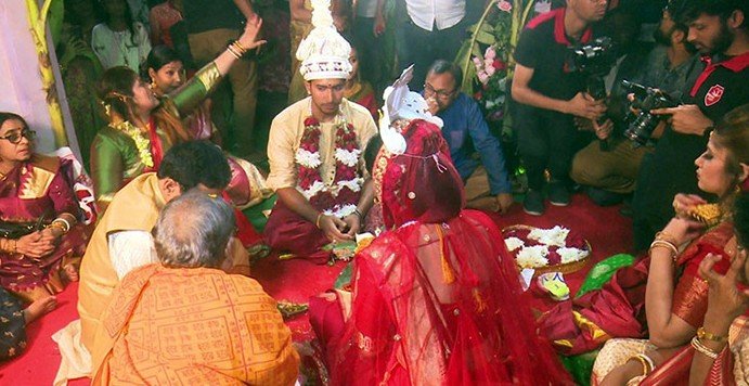 সৌম্যের বিয়েতে হাতাহাতি, হট্টগোল