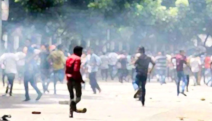 ঢাকা কলেজ ও সিটি কলেজ শিক্ষার্থীদের মধ্যে সংঘর্ষ