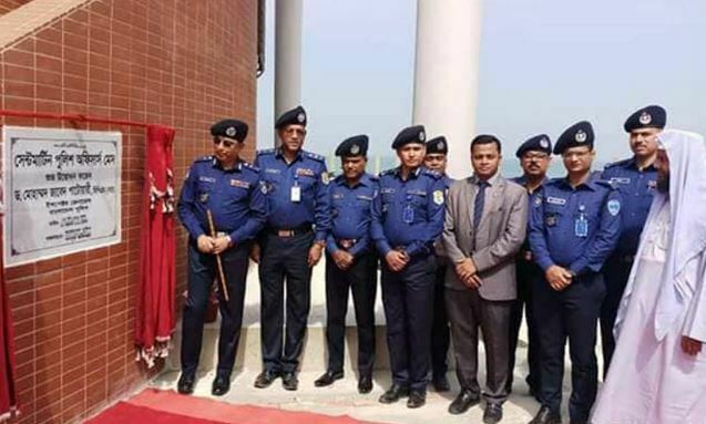 সেন্ট মার্টিনসে পুলিশ ফাঁড়ি ও অফিসার্স মেস উদ্বোধন করলেন আইজিপি