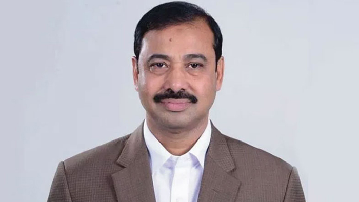 যেসব কারণে মনোনয়ন পেলেন না নাছির
