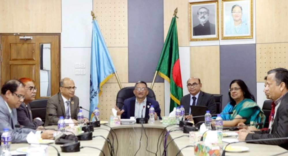 সমন্বিত ভর্তি পরীক্ষা এখন জাতীয় দাবি : ইউজিসি