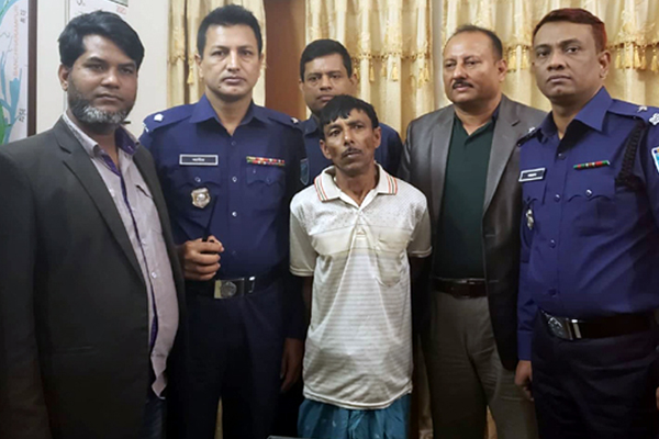 ৩২ বছর পালিয়ে ধরা পড়ল আসামি