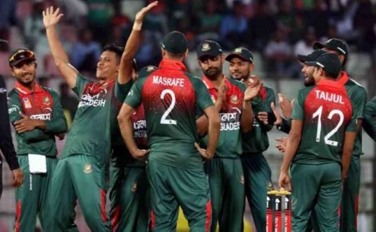 সবাই যখন মাশরাফি