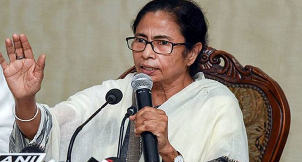 পশ্চিমবঙ্গে বসবাসকারী ‘বাংলাদেশিরা’ ভারতেরই নাগরিক : মমতা