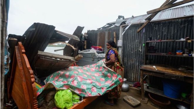 রাতভর সাতক্ষীরায় তাণ্ডব চালিয়ে রাজশাহী গিয়ে ক্ষমতা হারায় ঘূর্ণিঝড় ‘আম্ফান’