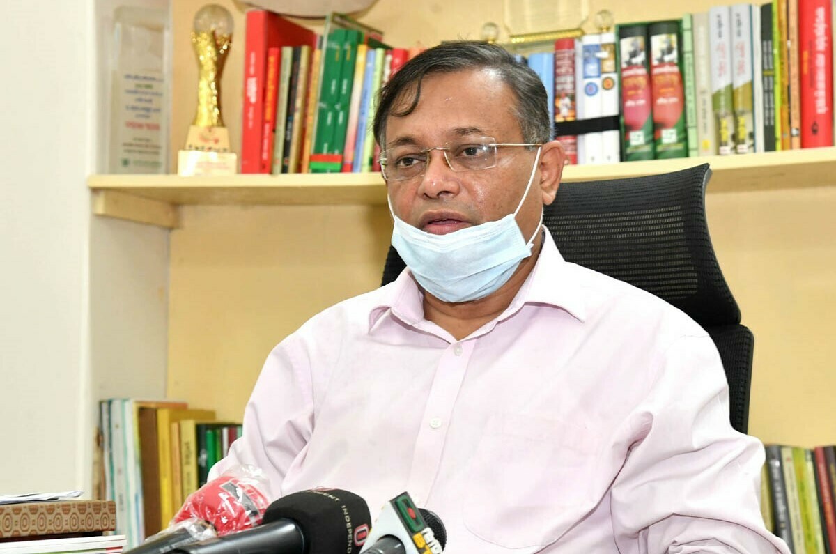 ঈদে অসহায়ের পাশে থাকুন, অমানিশা কেটে আসবে নতুন সূর্য: তথ্যমন্ত্রী