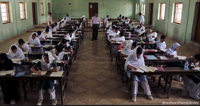 এইচএসসি পরীক্ষা ও শিক্ষাপ্রতিষ্ঠান খোলার বিষয়ে সিদ্ধান্ত আজ এইচএসসি পরীক্ষা