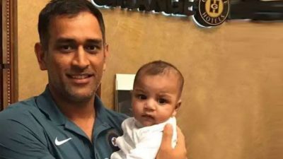 এই ছবিটাই পাকিস্তানে ধোনিকে জনপ্রিয় করে তোলে