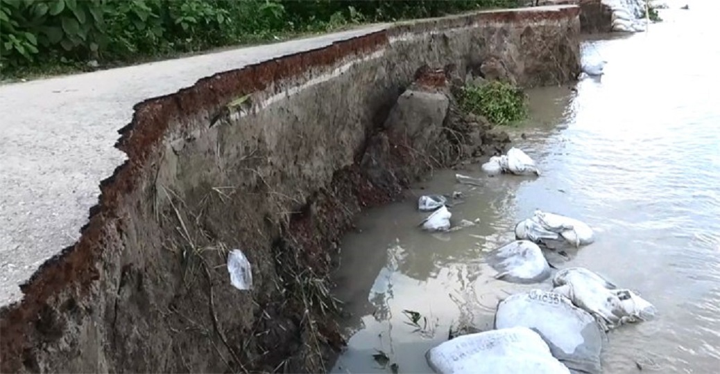 মধুমতি নদীর আগ্রাসনের কবলে ১০ গ্রাম