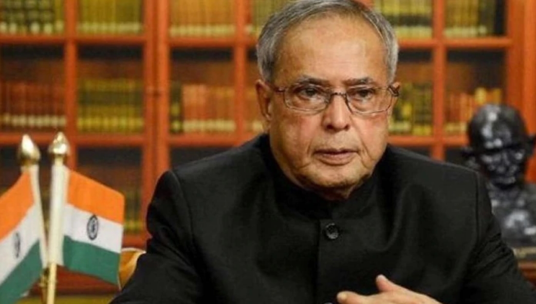 ”কাঁঠাল নিয়ে আসিস”, ছেলের কাছে আবদার করেছিলেন প্রণব মুখার্জী