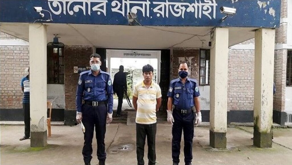 বৌদির উপর হামলে পড়তে গিয়ে ধরা দেবর