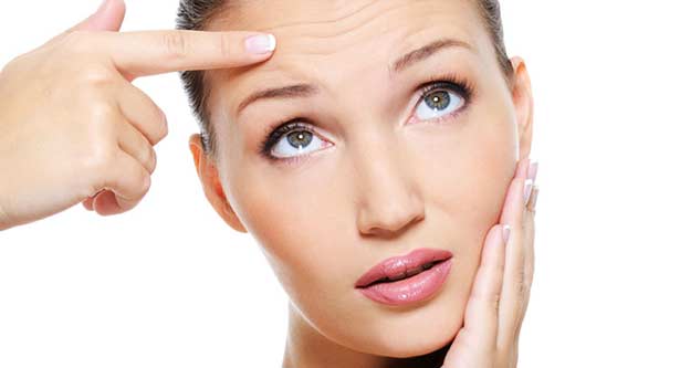 যেসব খাবার খেলে ত্বকে অল্প বয়সে বার্ধক্যের ছাপ পড়ে