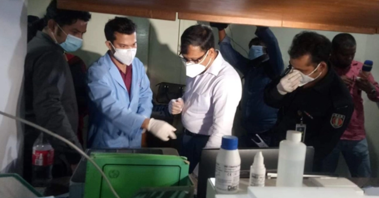 ডা. সিরাজুল ইসলাম মেডিকেলে অভিযান চালাচ্ছে র্যাব
