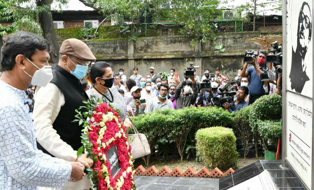 বিনম্র শ্রদ্ধায় বঙ্গবন্ধুর শাহাদত বার্ষিকী ও জাতীয় শোক দিবস পালিত