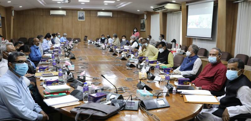 দেশে করোনা নিয়ন্ত্রণে প্রধানমন্ত্রীর দুই অনুশাসন