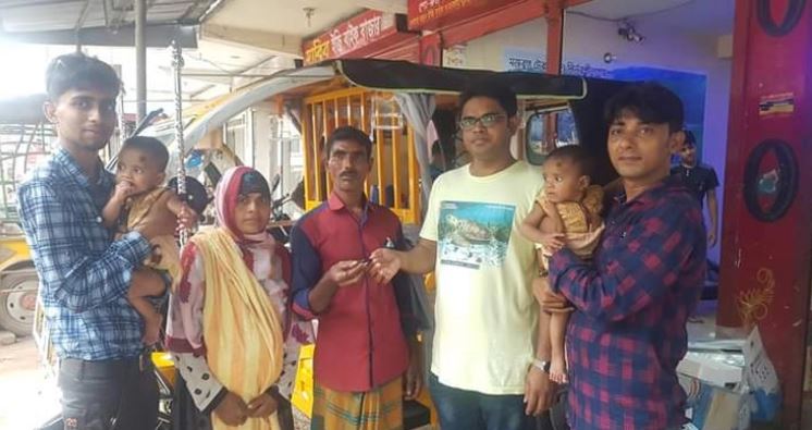 অসহায় পরিবারকে দেয়া সেই ইজিবাইকটি ছিনতাই