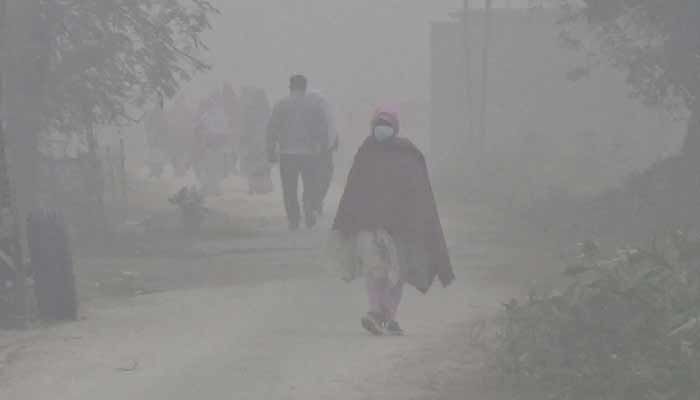 অব্যাহত থাকবে শৈত্যপ্রবাহ, বৃষ্টিপাতেরও সম্ভাবনা রয়েছে