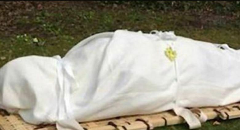 স্বামী-ছেলেকে বাঁচাতে গিয়ে প্রাণ হারালেন নাছিমা