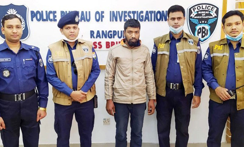 রাগের মাথায় বাবাকে ‘কুত্তার বাচ্চা’ বলায় প্রাণ গেল ৮ বছরের শিশুর