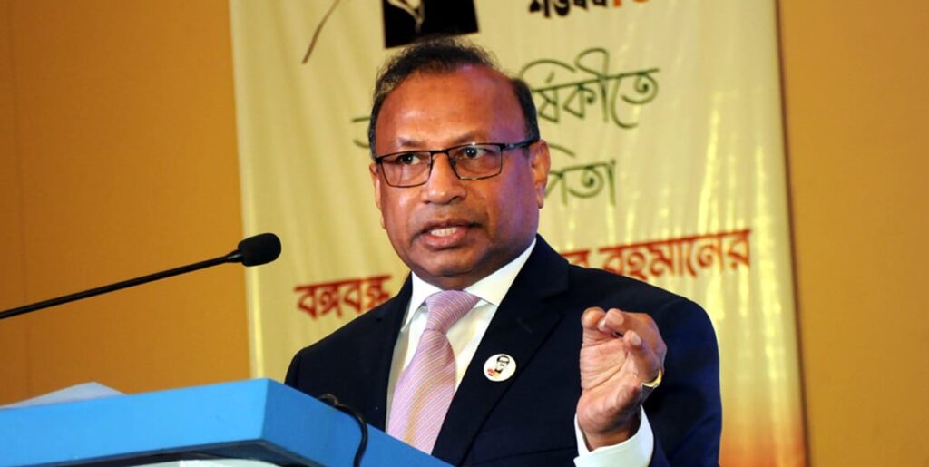 প্রতিটি জেলায় পানি পরীক্ষাগার নির্মাণ করছে সরকার: তাজুল ইসলাম