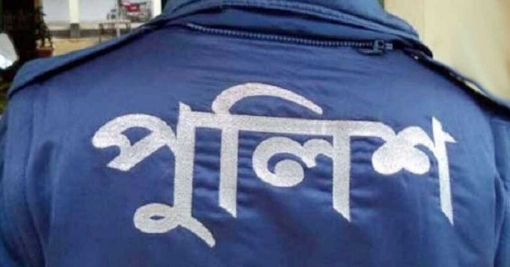 টঙ্গীতে পুলিশ দম্পতিকে মারধর