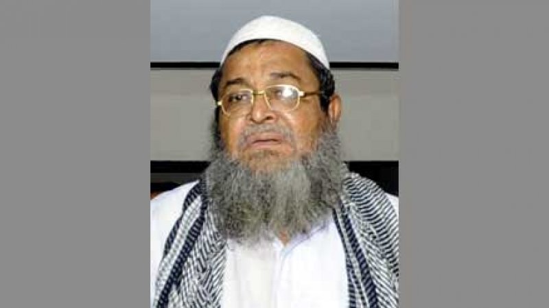 নেতাকর্মীদের ধৈর্য ধরতে বললেন বাবুনগরী