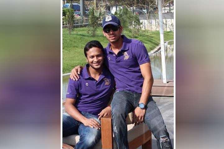 মমতার দল থেকে বিশাল ব্যবধানে জিতলেন সাকিবের বন্ধু