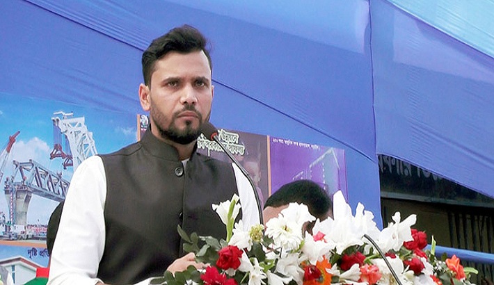 গ্রাহকদের ক্ষোভের বিষয়ে যা বললেন মাশরাফি