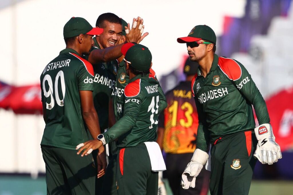 ইংল্যান্ডের বিপক্ষে নামার আগেই বাংলাদেশ শিবিরে বড় ২ দুঃসংবাদ