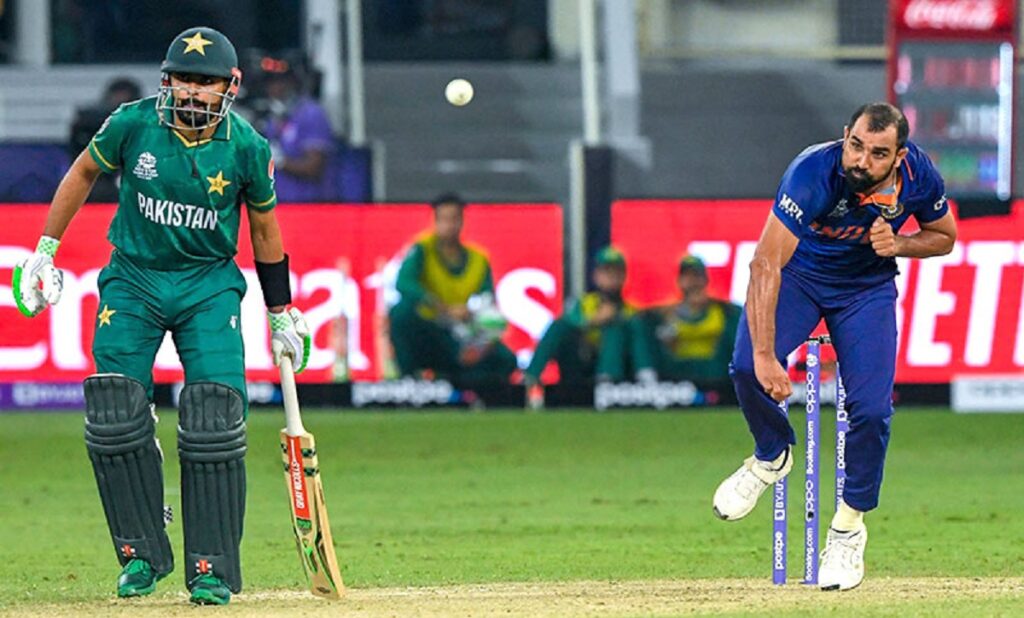 তুমি পাকিস্তানে চলে যাও, লজ্জাজনক হারের পর শামিকে ভারতীয় সমর্থক