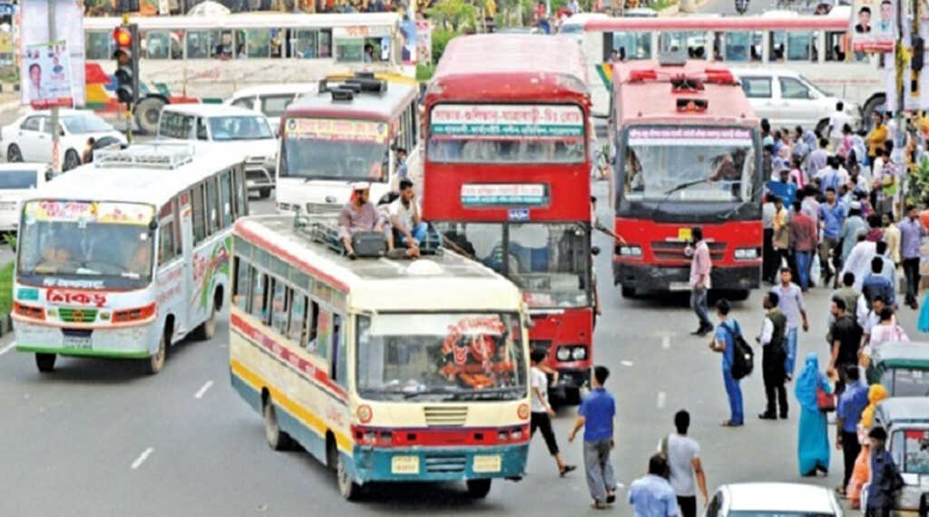 বাস চলাচল বন্ধ